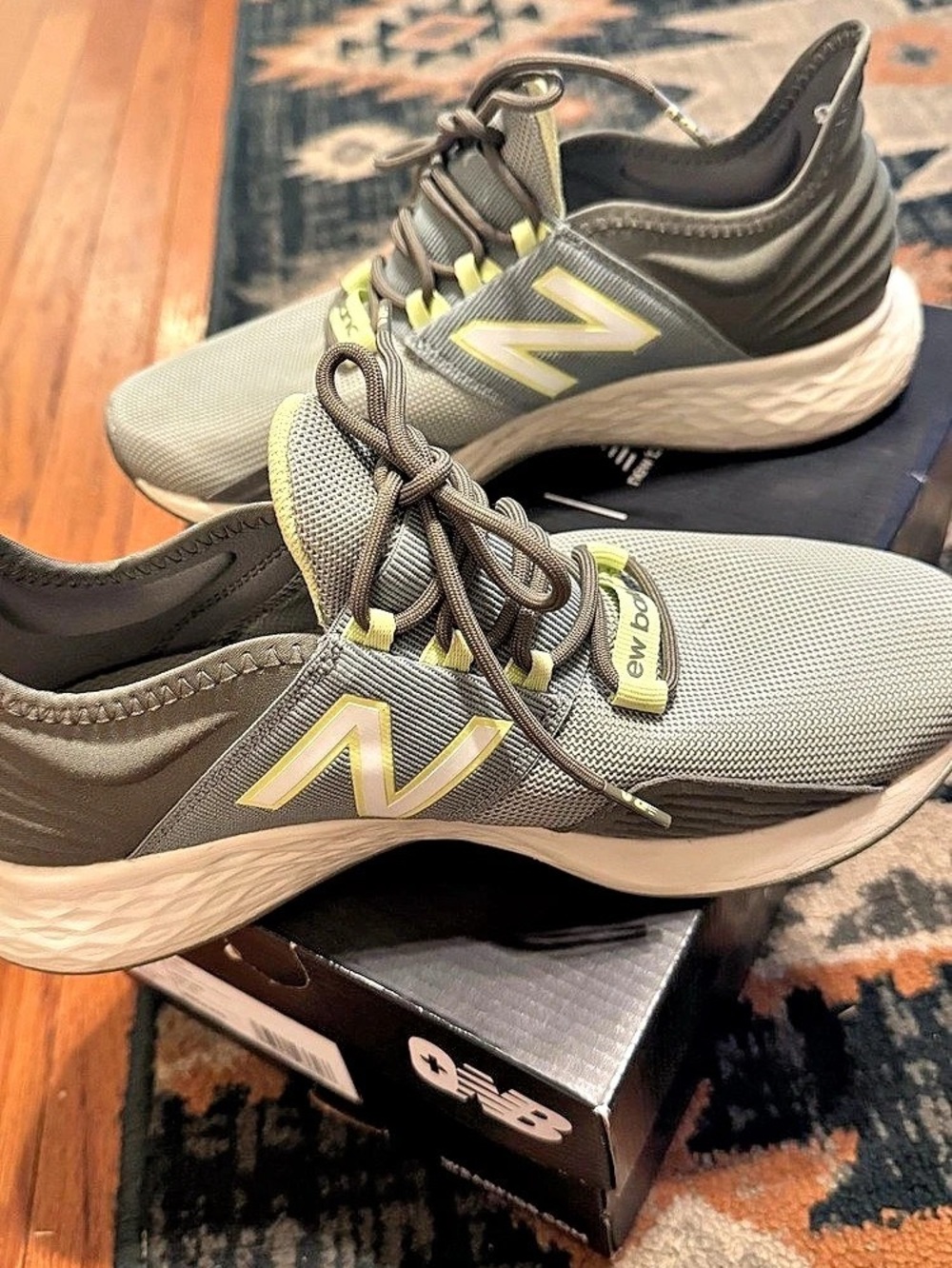 New Balance Fresh Foam Roav FIGS Green Grey FIGS Athletic Shoes Gray & Black US